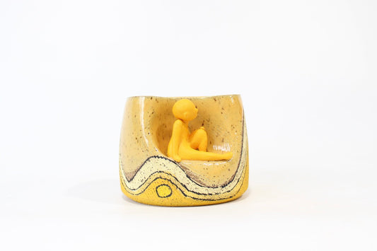 107. Yellow Wave with Circles Textured Buddy Mug - 12oz.