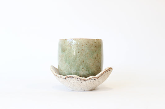 045. Textured Cloud Planter with Tray - small pot - 3.5''h x 4.5''w