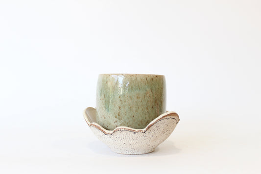 046. Textured Cloud Planter with Tray - small pot - 3.5''h x 4.5''w