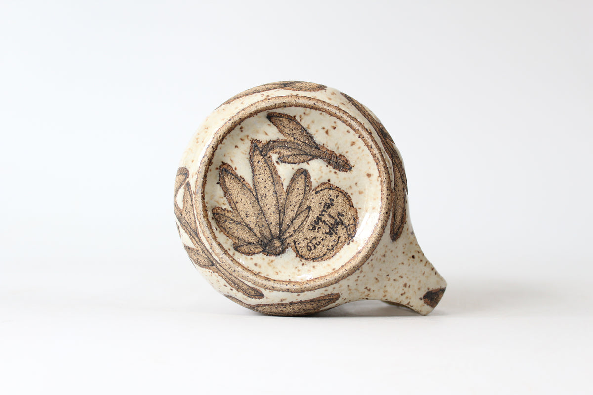 042. Coneflower Outline Mug - 16oz.