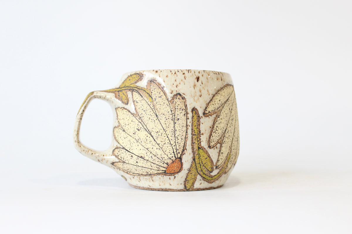 013. Yellow Coneflower Mug - 15oz.