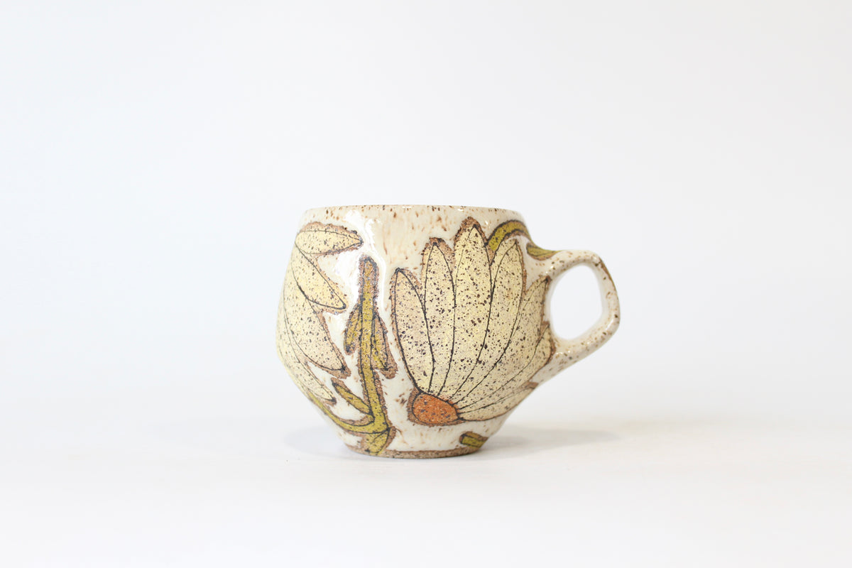 012. Yellow Coneflower Mug - 11oz.