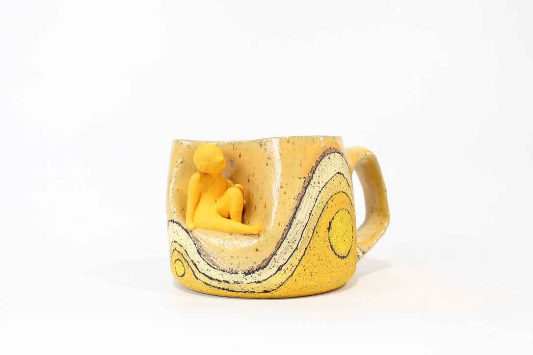 007. Yellow Wave with Circles Textured Buddy Mug - 12oz.