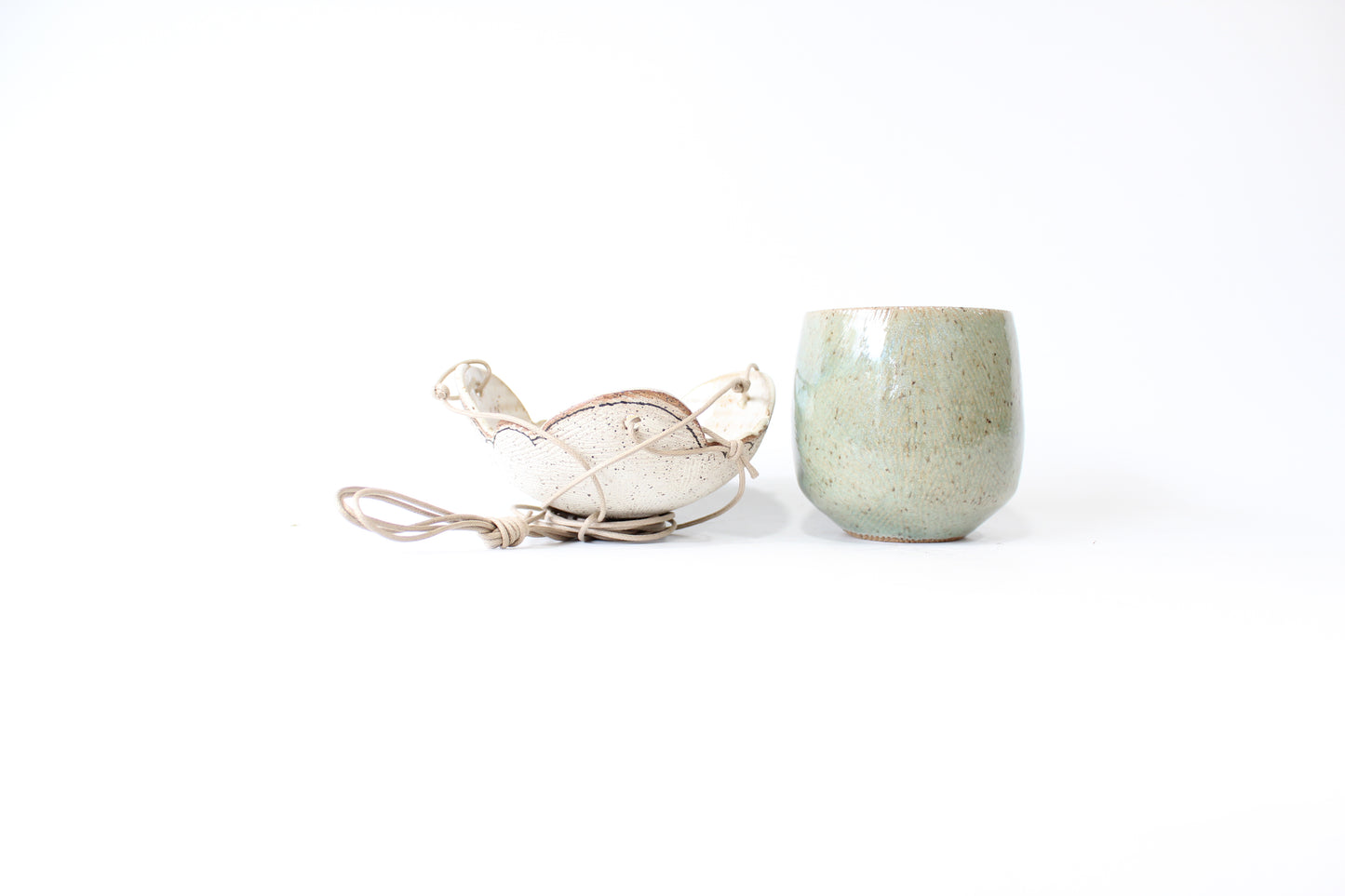 000. Turquoise or Yellow Textured Cloud Hanging Planter with Tray approx. 4''h x 4''w - SMALL Size Pot