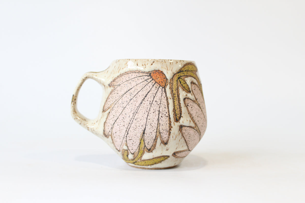 009. Pink Coneflower Mug - 16oz.