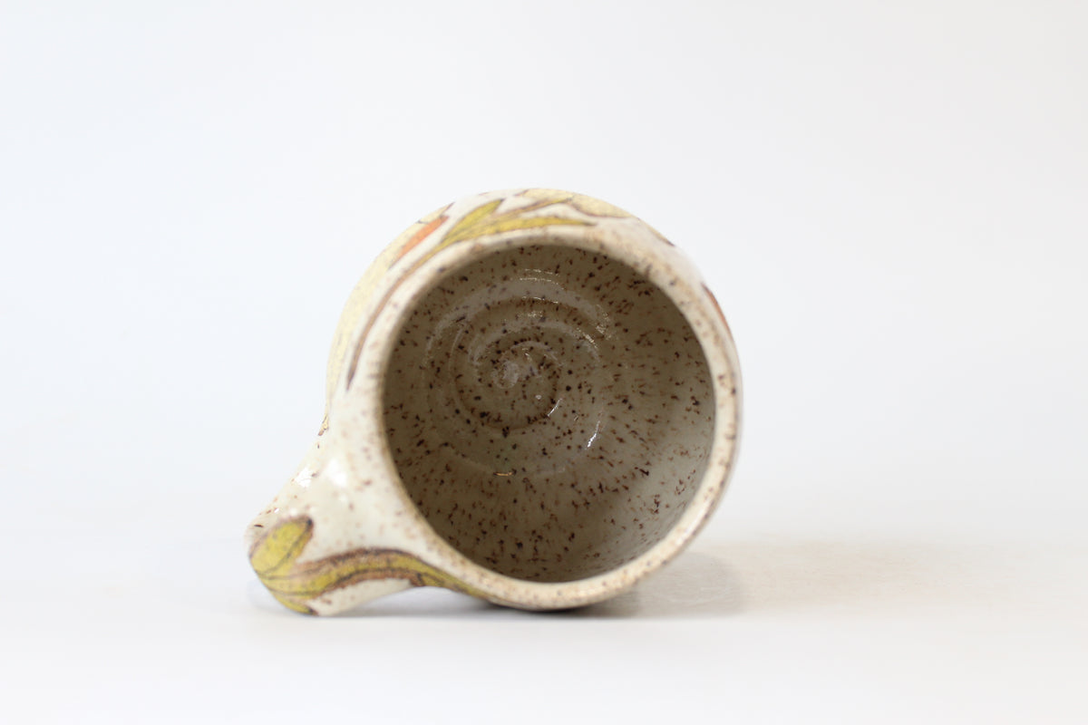 010. Yellow Coneflower Mug - 20oz.