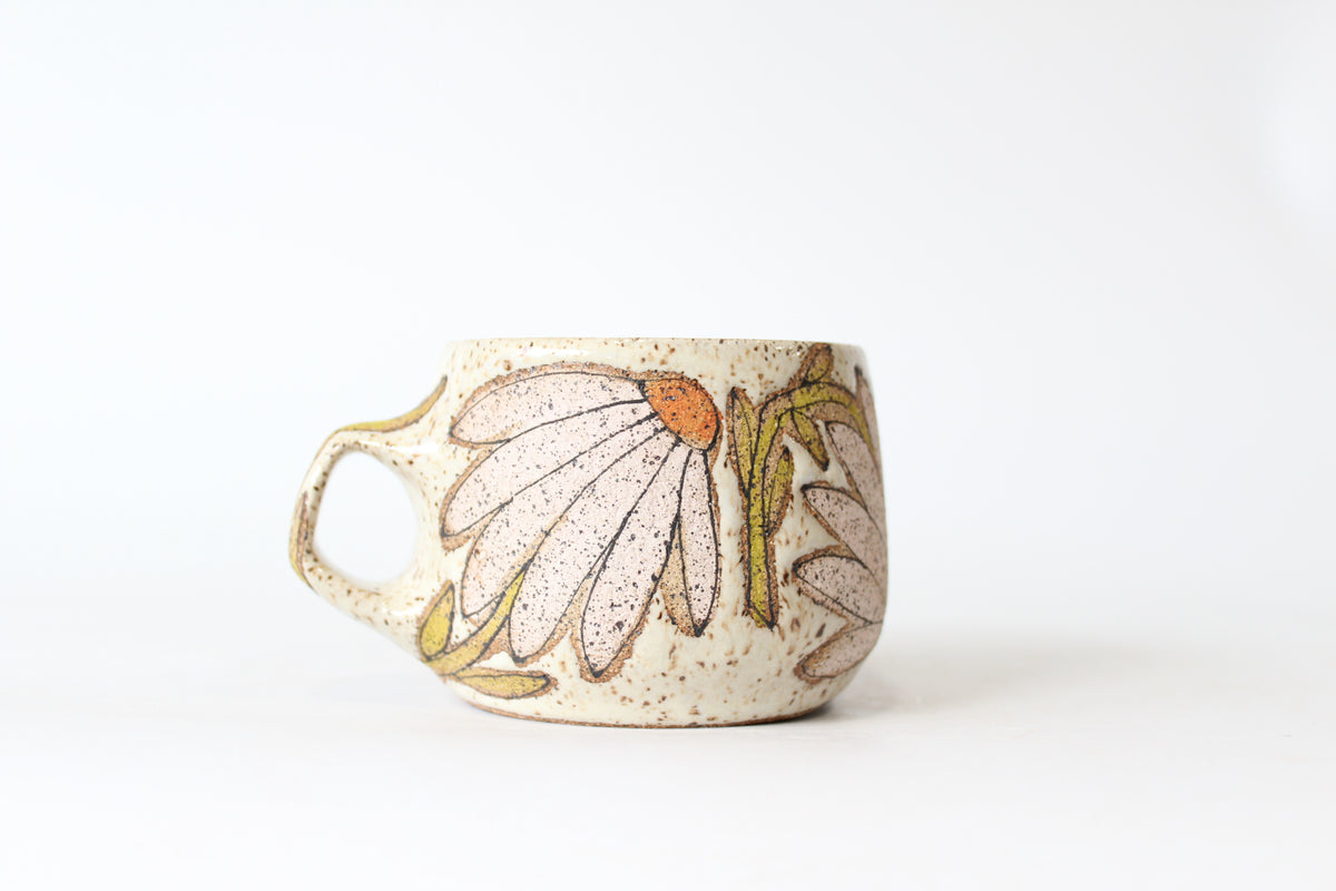 005. Pink Coneflower Mug - 12oz.