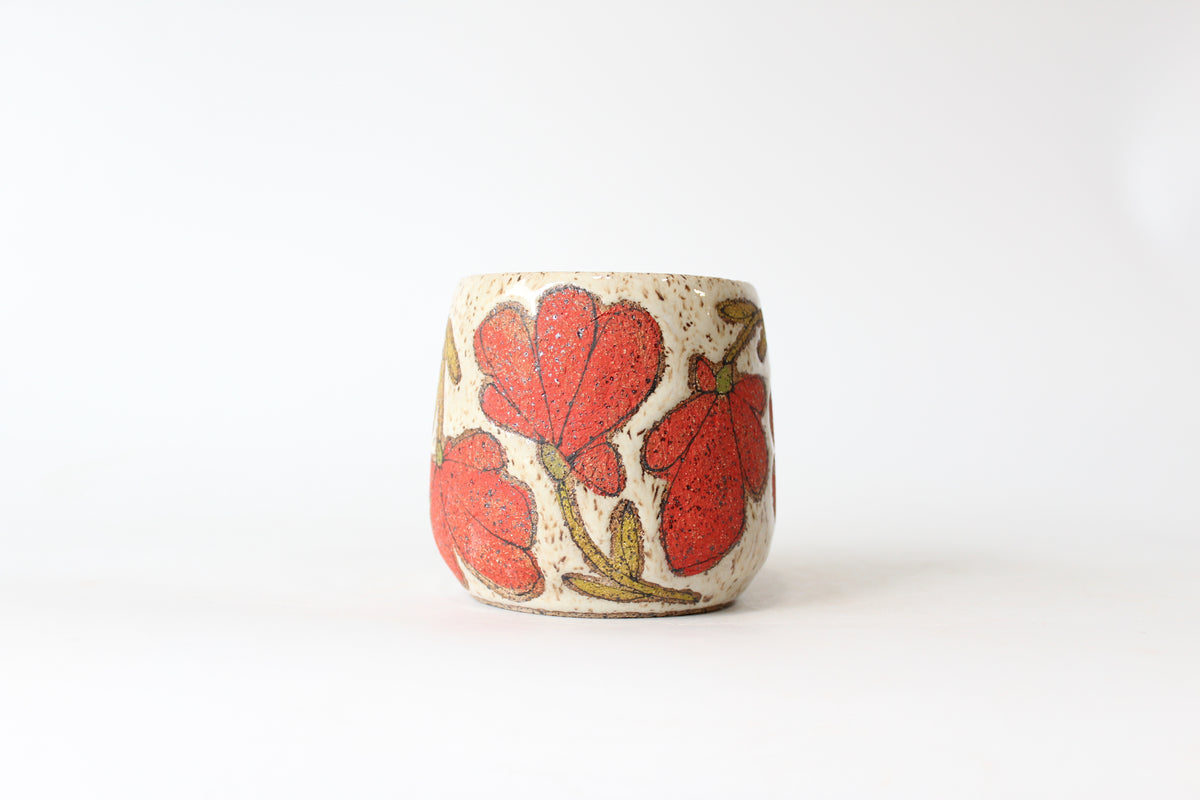 025. Red Flower Mug - 15oz.