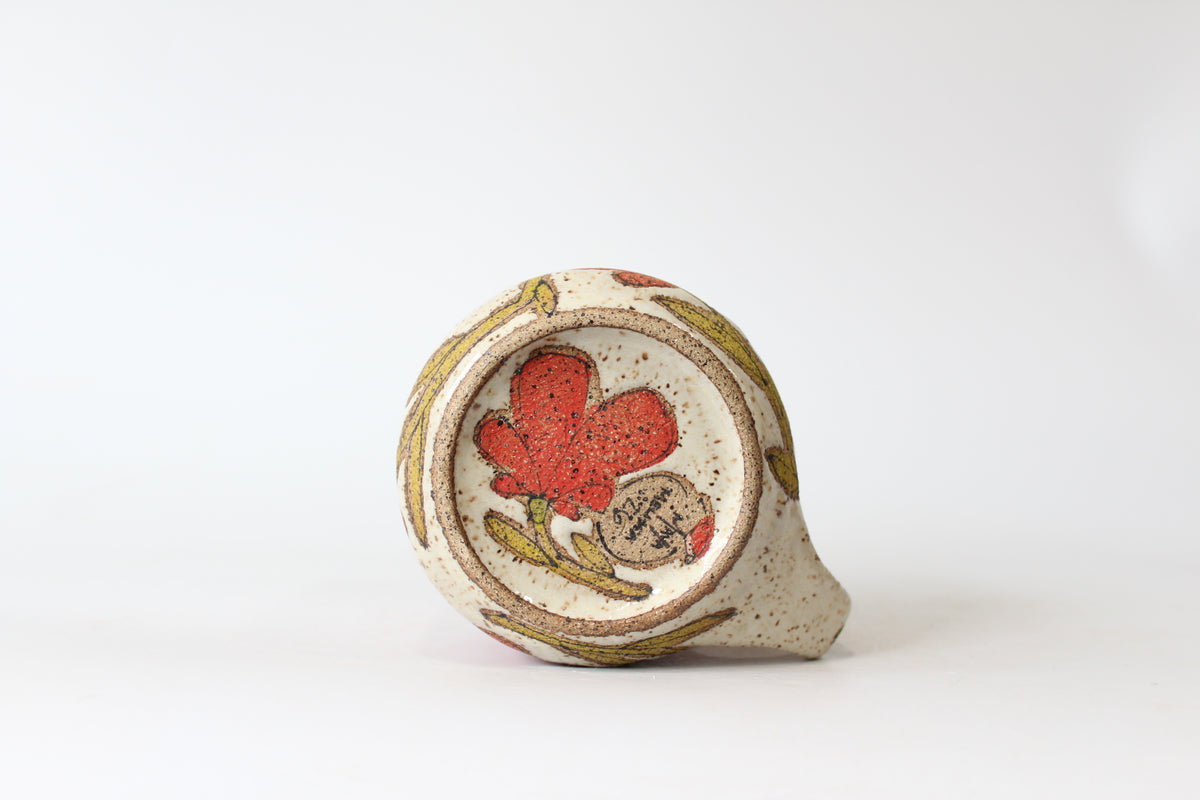 027. Red Flower Mug - 19oz.