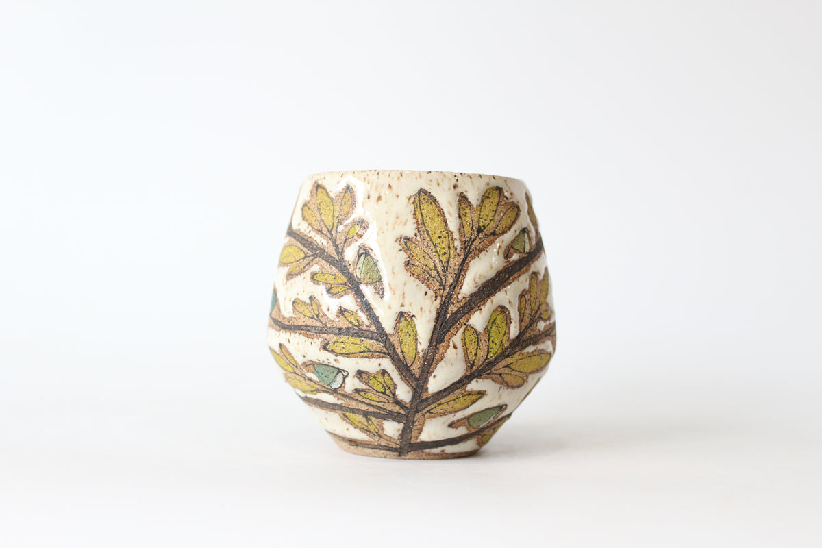 031. Tiny Blue and Green Birds Mug - 17oz.