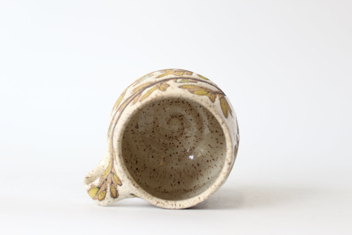 031. Tiny Blue and Green Birds Mug - 17oz.