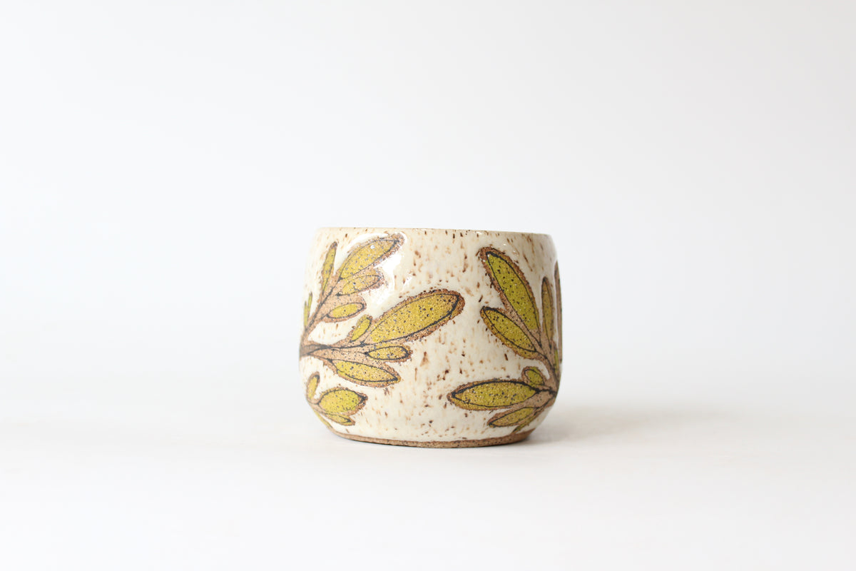 037. Teal Pissed off Bird Mug - 10oz.