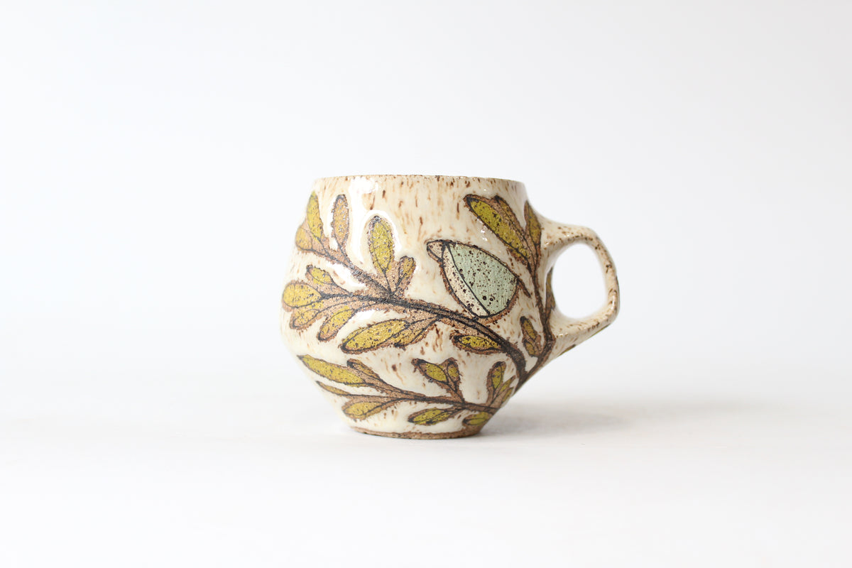 040. Light Teal Pissed off Bird Mug - 12oz.