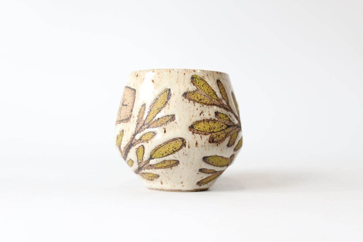 040. Light Teal Pissed off Bird Mug - 12oz.