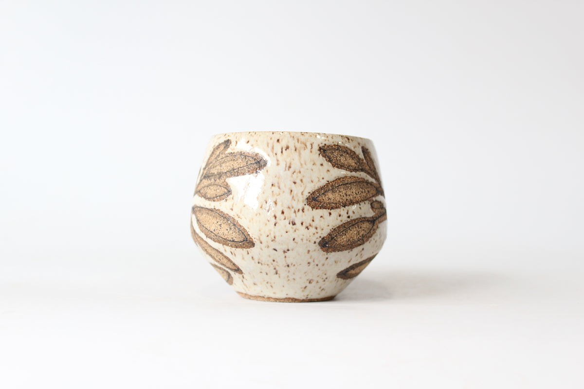 044. Bird Outline Mug - 10oz.