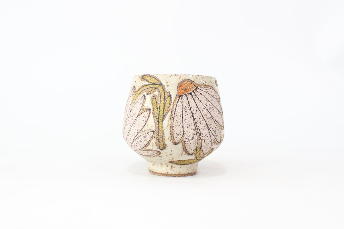 050. White Daisy Cup (no handle) - 11oz.