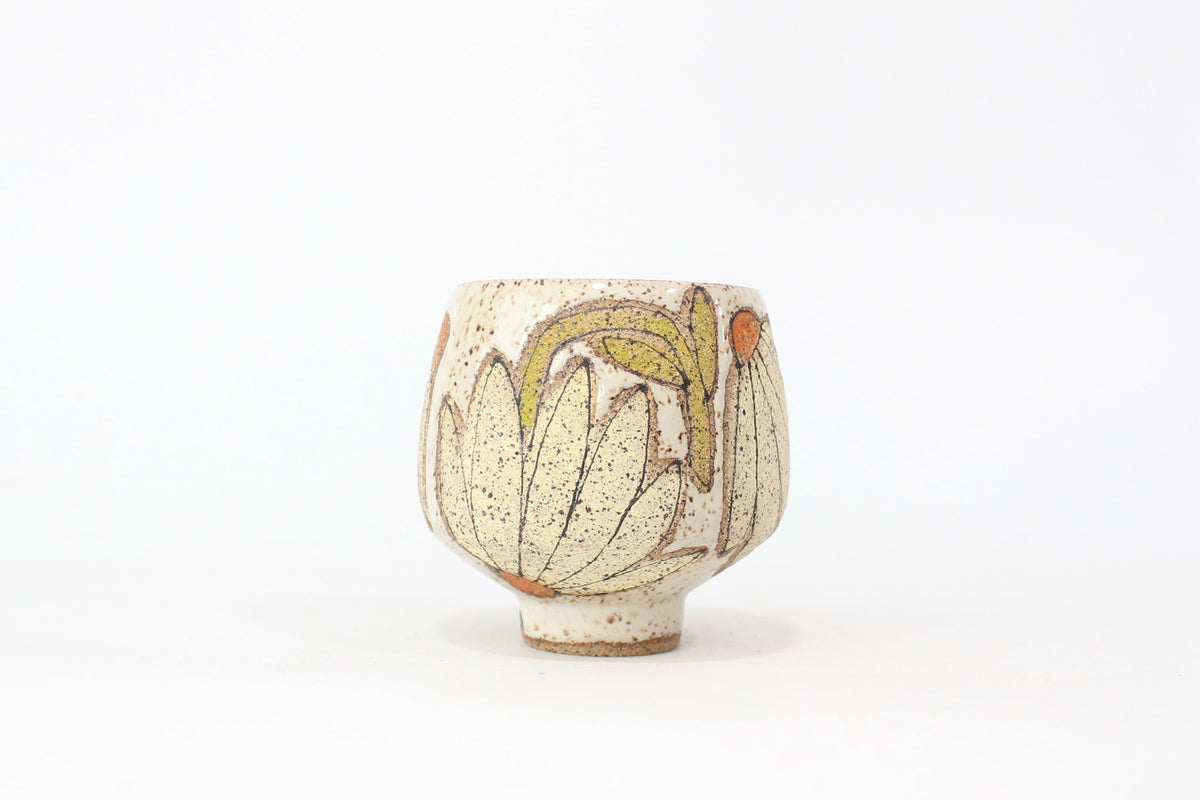 052. Yellow Coneflower Cup (no handle) - 10oz.