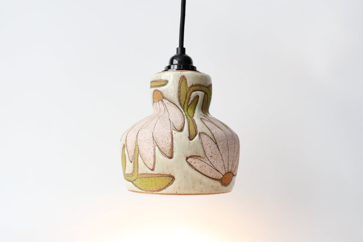 079. Pink Coneflower Pendant Lamp - approx. 6" x 6.5" for shade